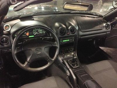 1999 Mazda Miata Sport - Click to see full-size photo viewer