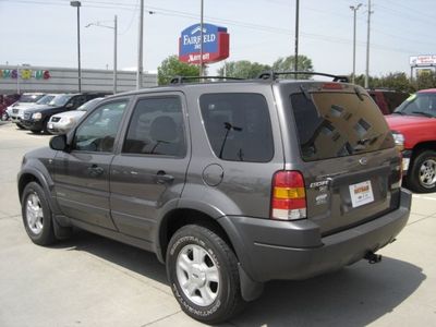 Ford escape 2002 xlt tire size #8